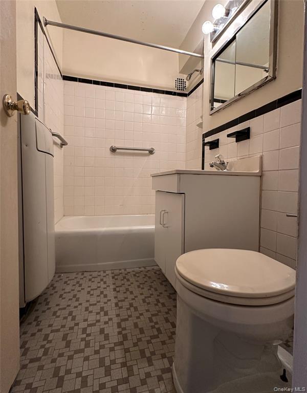 123-40 83rd Avenue, Unit 2C photo 5