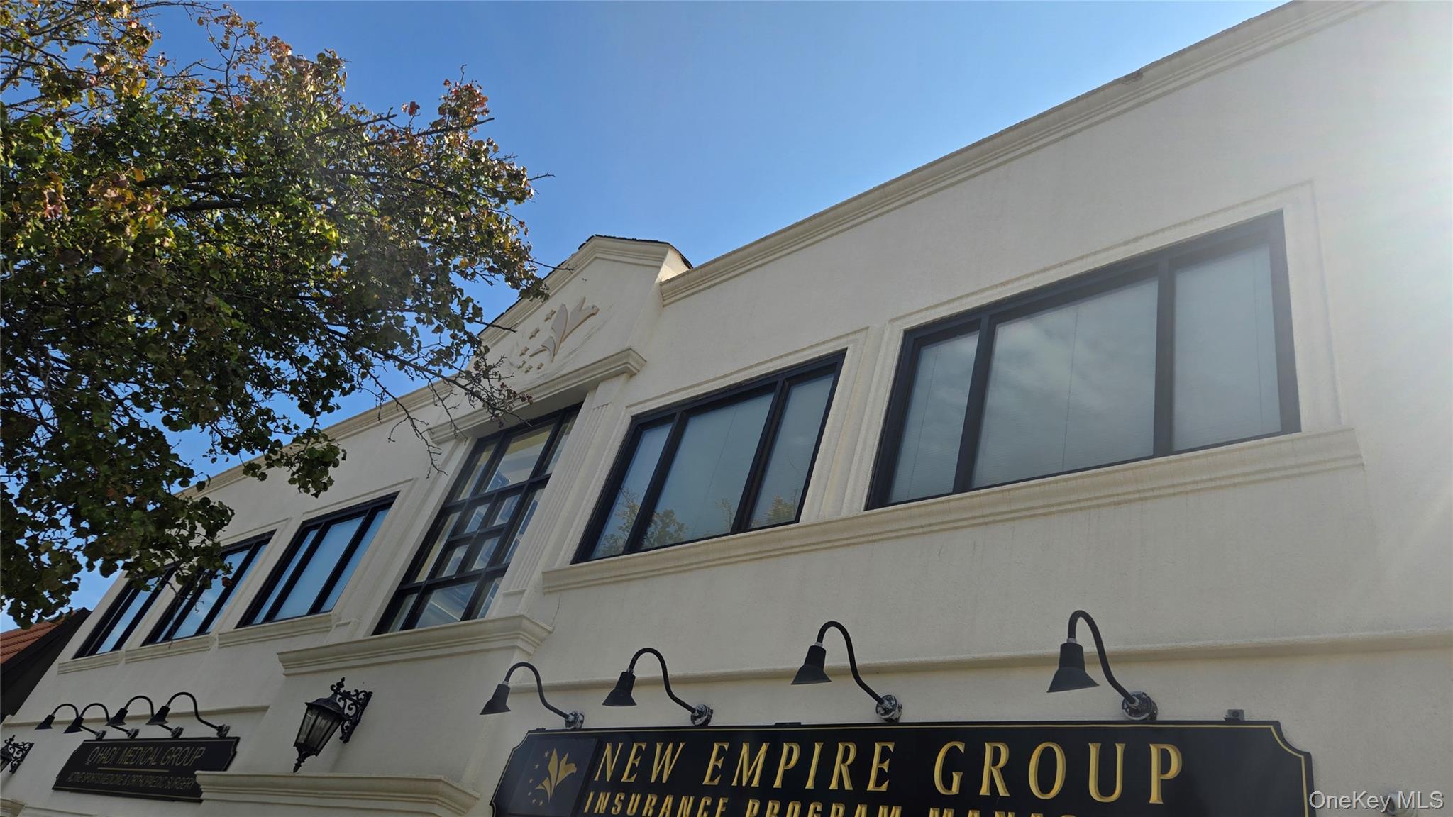 212 W Park Avenue, Unit UPPER photo 2