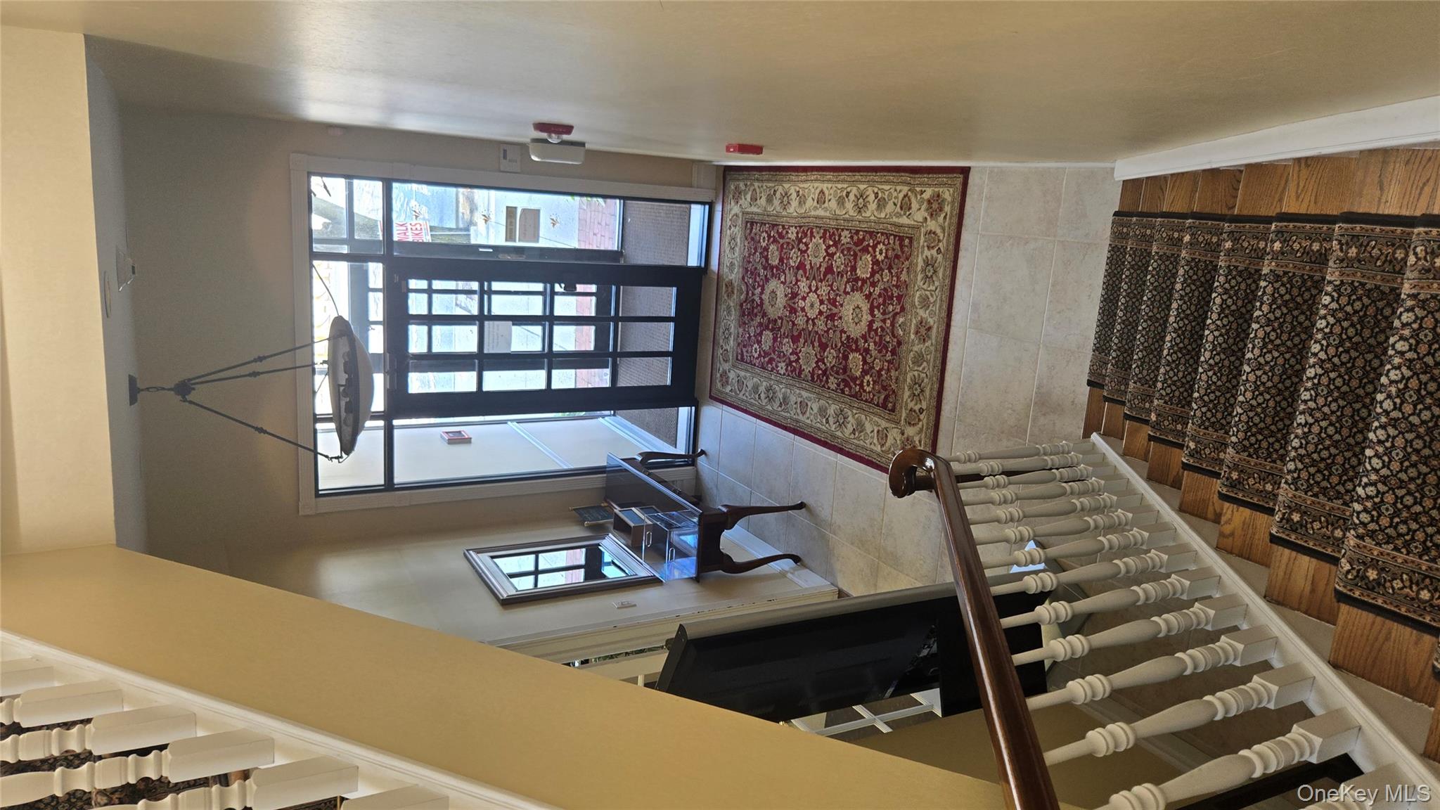 212 W Park Avenue, Unit UPPER photo 4
