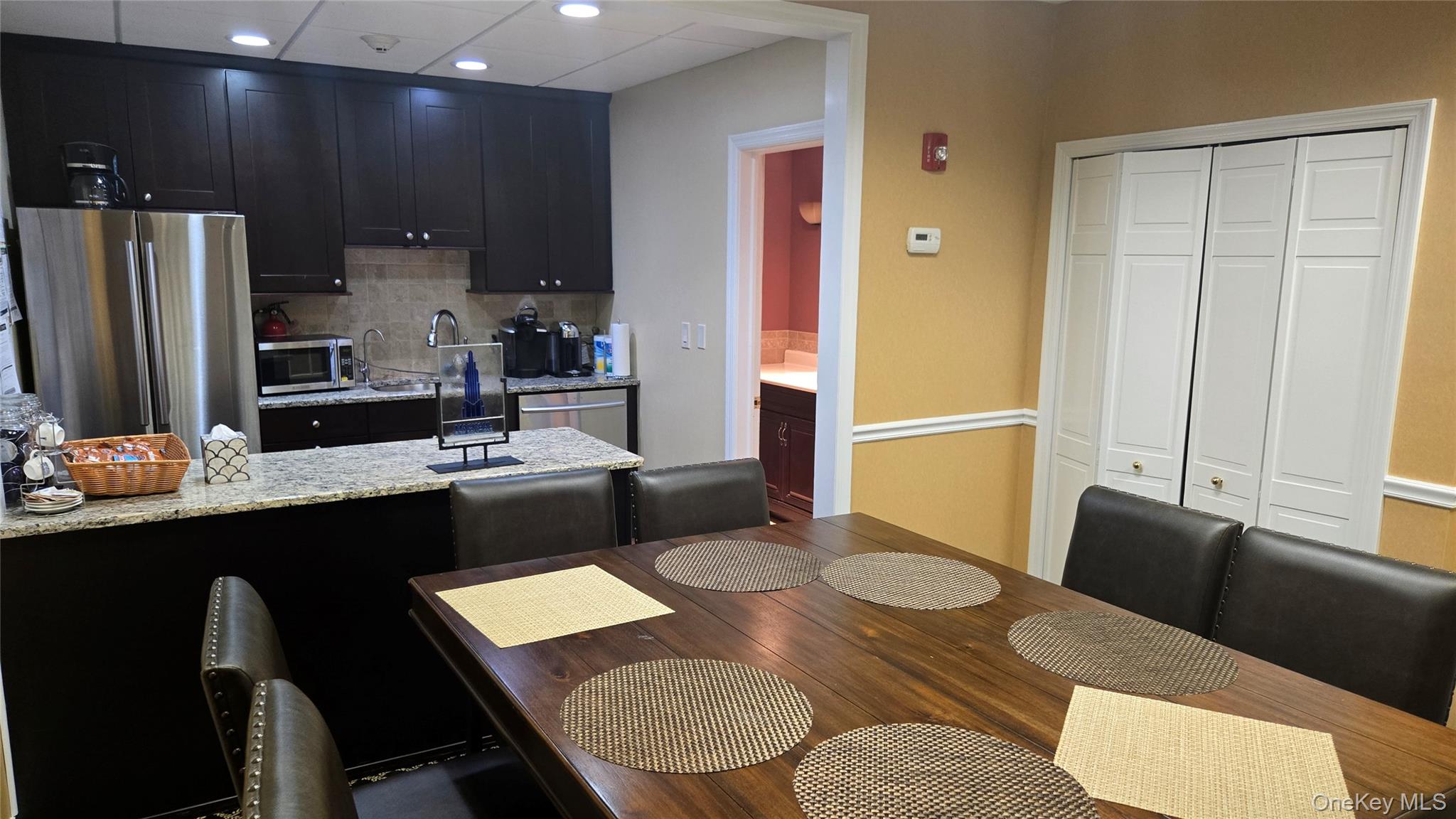 212 W Park Avenue, Unit UPPER photo 7