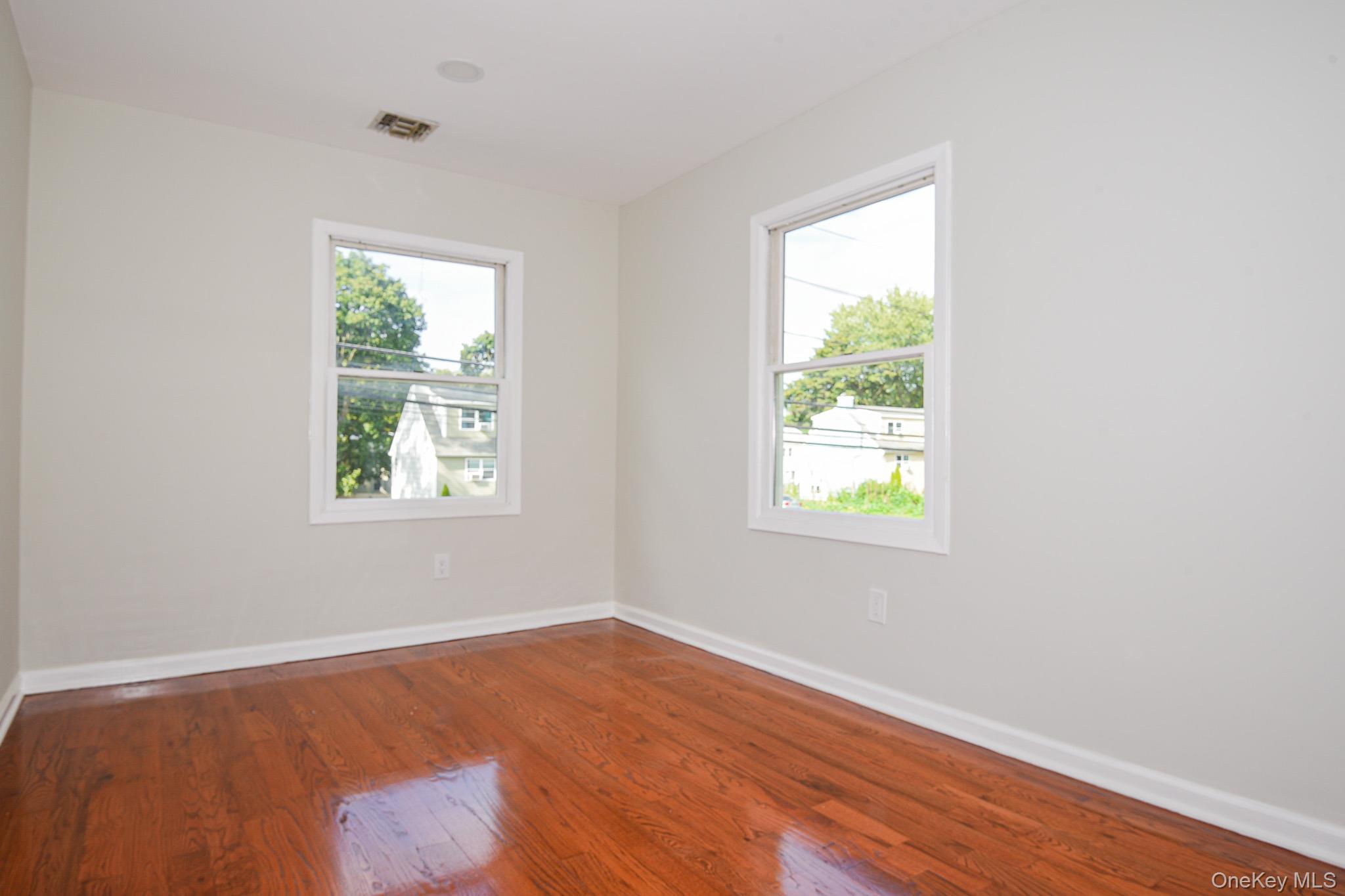 95 E Pulaski Road – For Sale photo 33