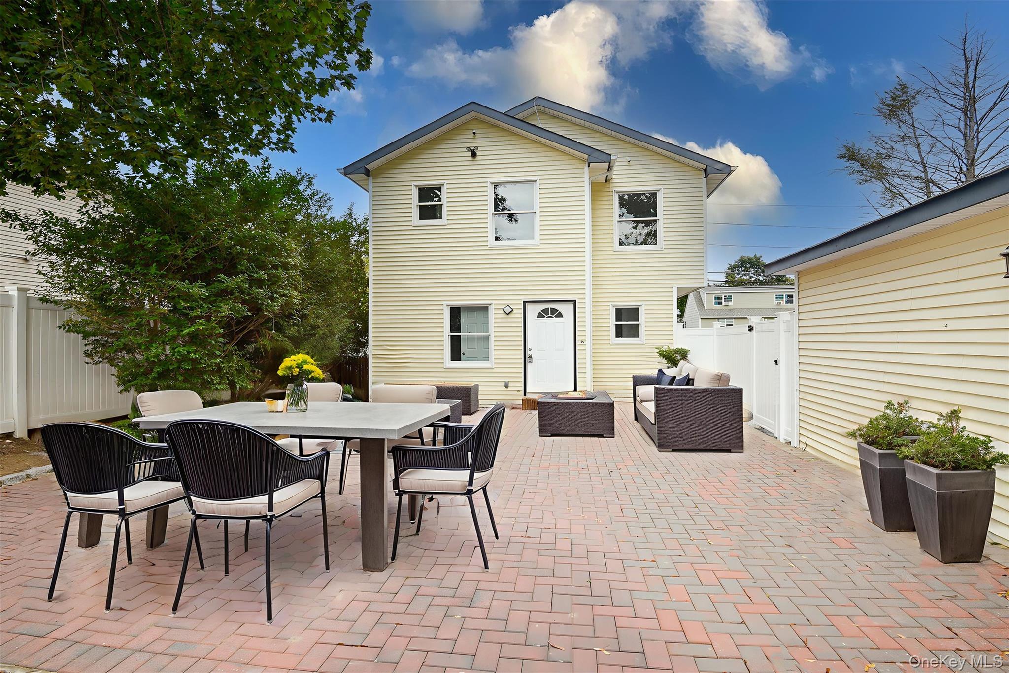 95 E Pulaski Road – For Sale photo 21