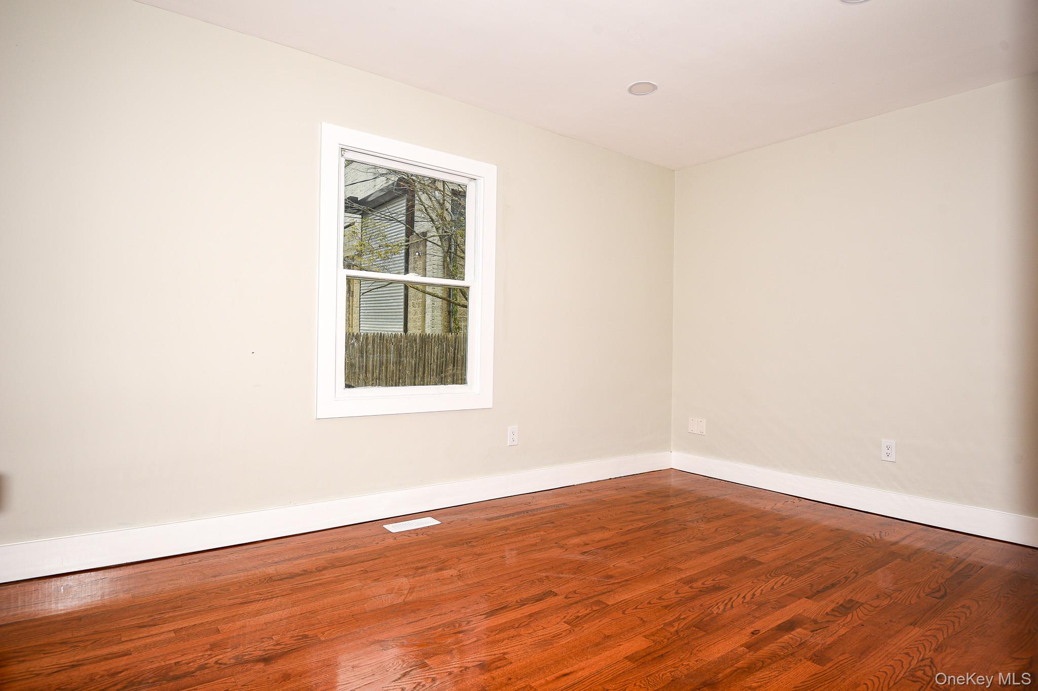95 E Pulaski Road – For Sale photo 17