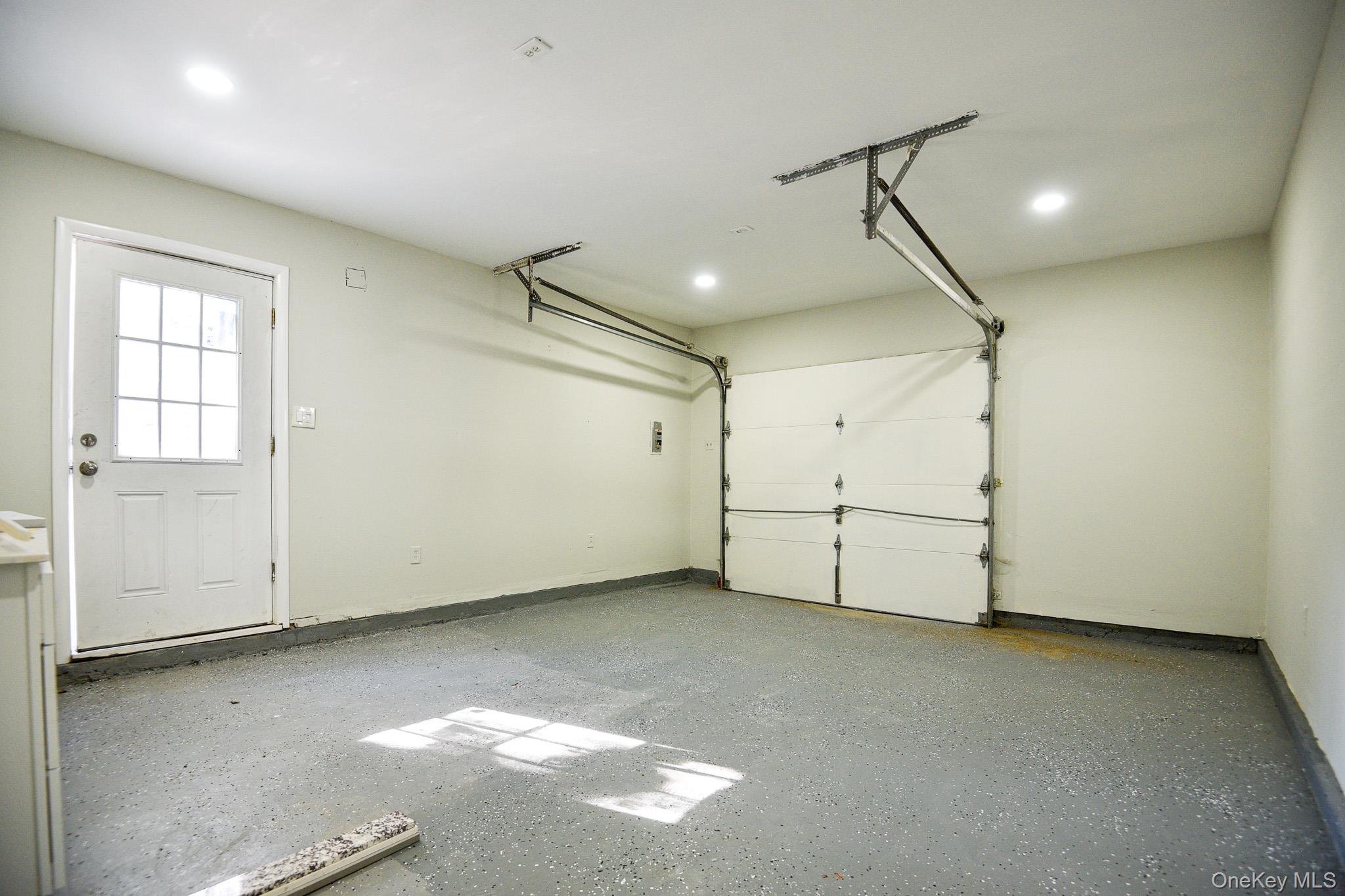 95 E Pulaski Road – For Sale photo 41