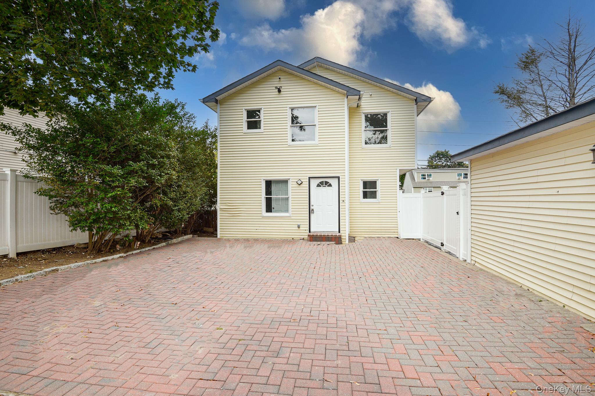 95 E Pulaski Road – For Sale photo 42