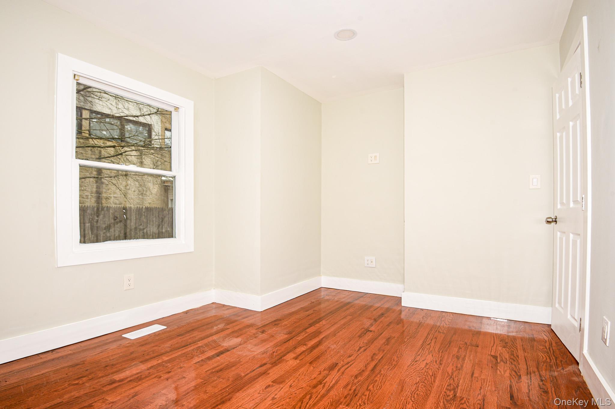 95 E Pulaski Road – For Sale photo 23