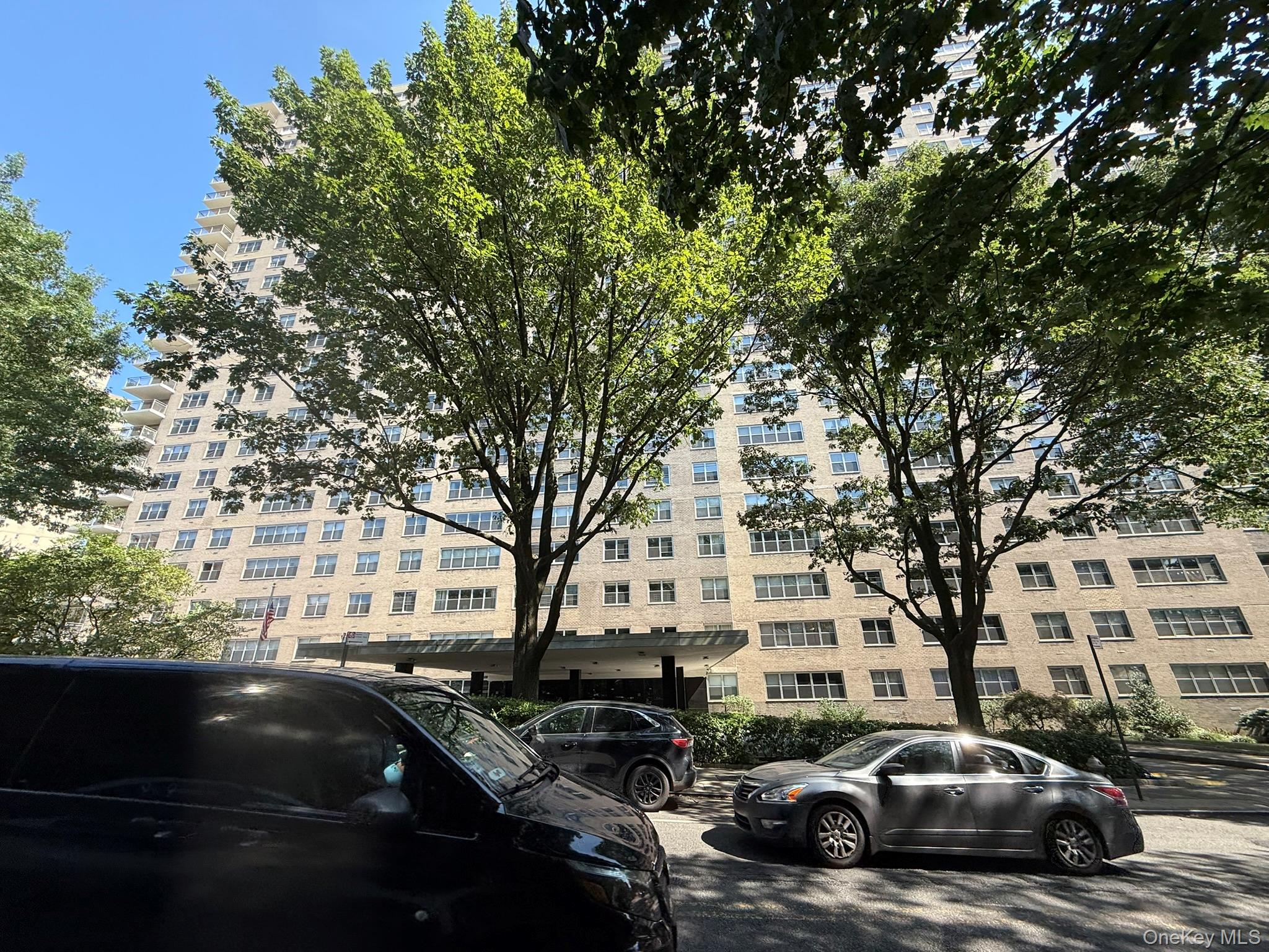 555 Kappock Street, Unit 11P photo 2