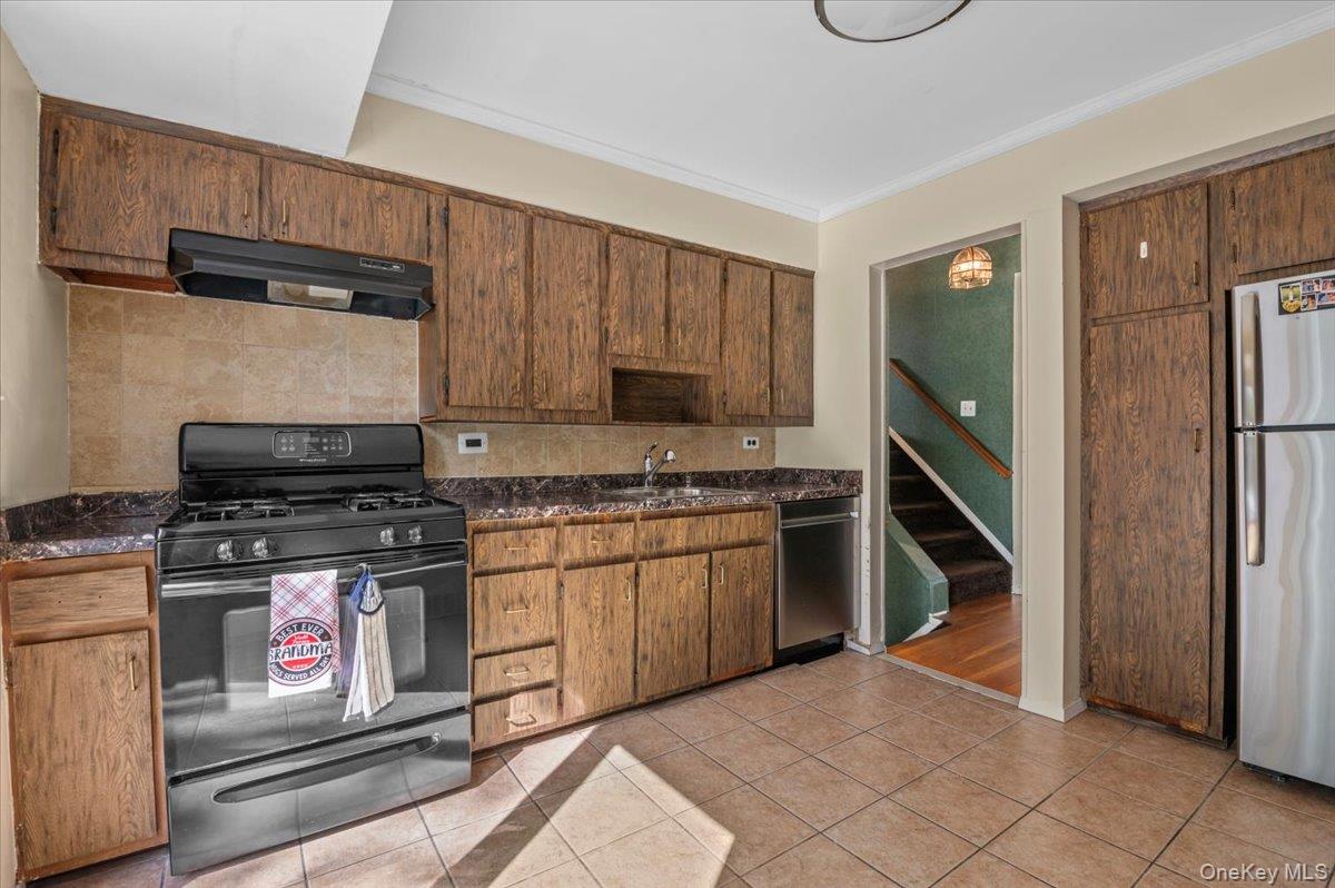 15 Alma Lane – For Sale photo 11
