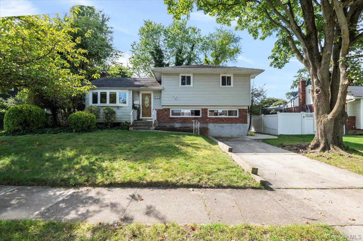 15 Alma Lane – For Sale