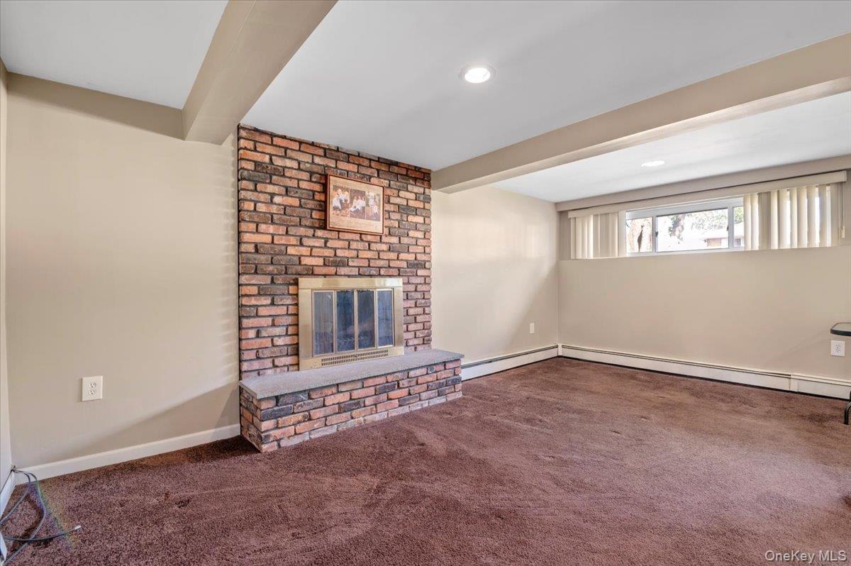 15 Alma Lane – For Sale photo 17