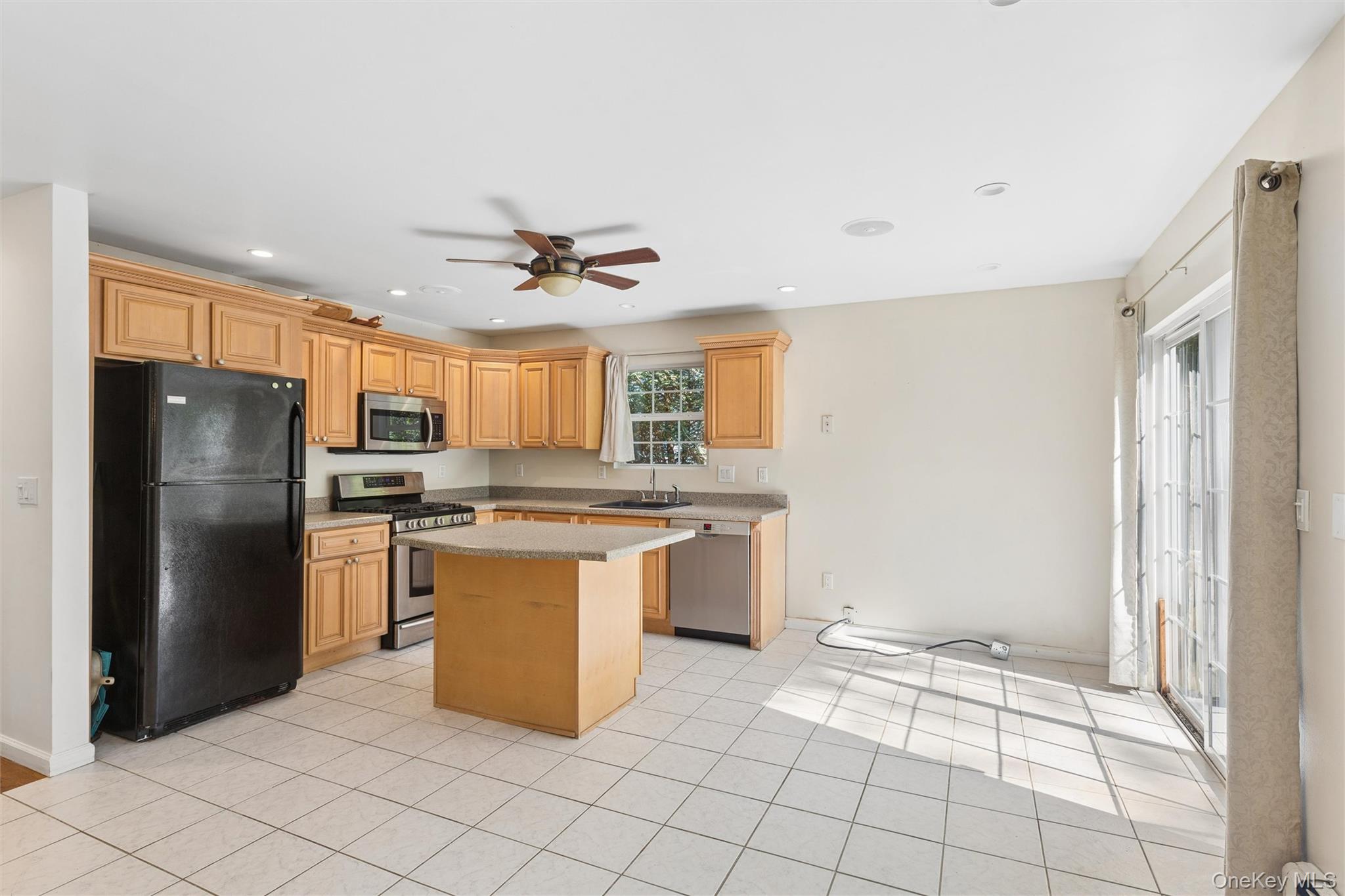 32 Atlantic Avenue – For Sale photo 15