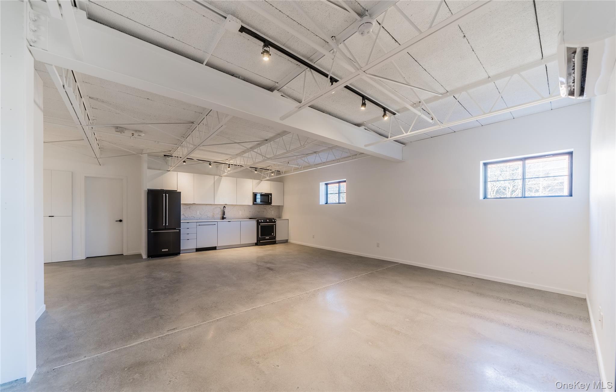 754 Columbia Street – For Sale photo 20