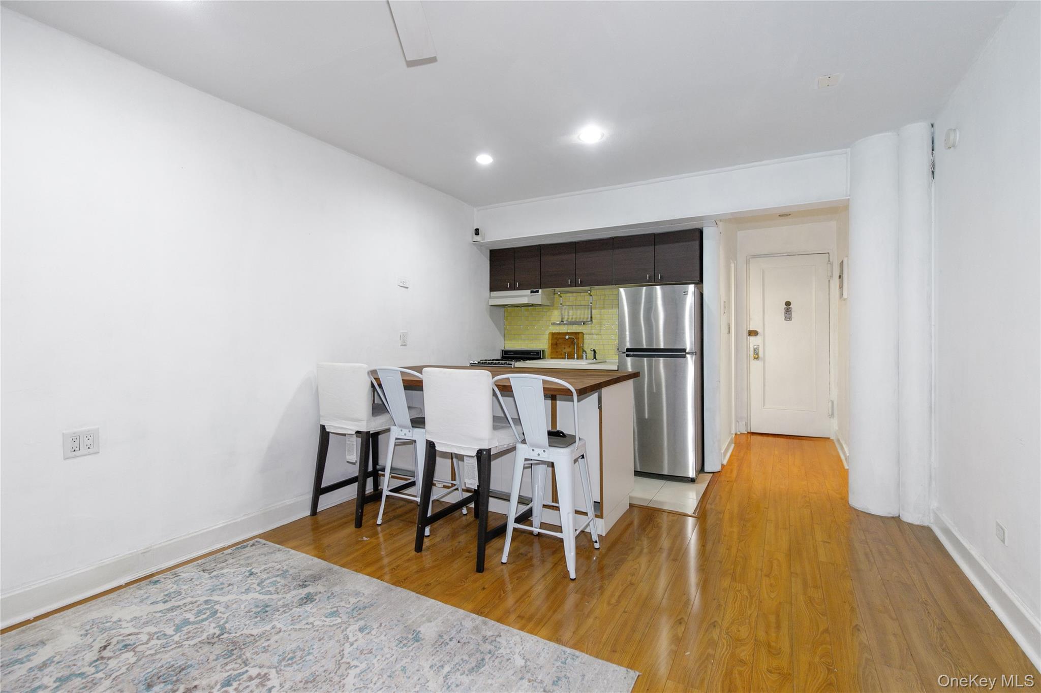 15 Canterbury Road, Unit C10 photo 4
