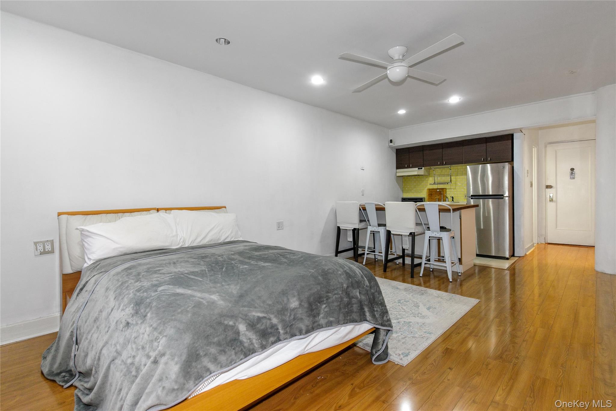 15 Canterbury Road, Unit C10 photo 6