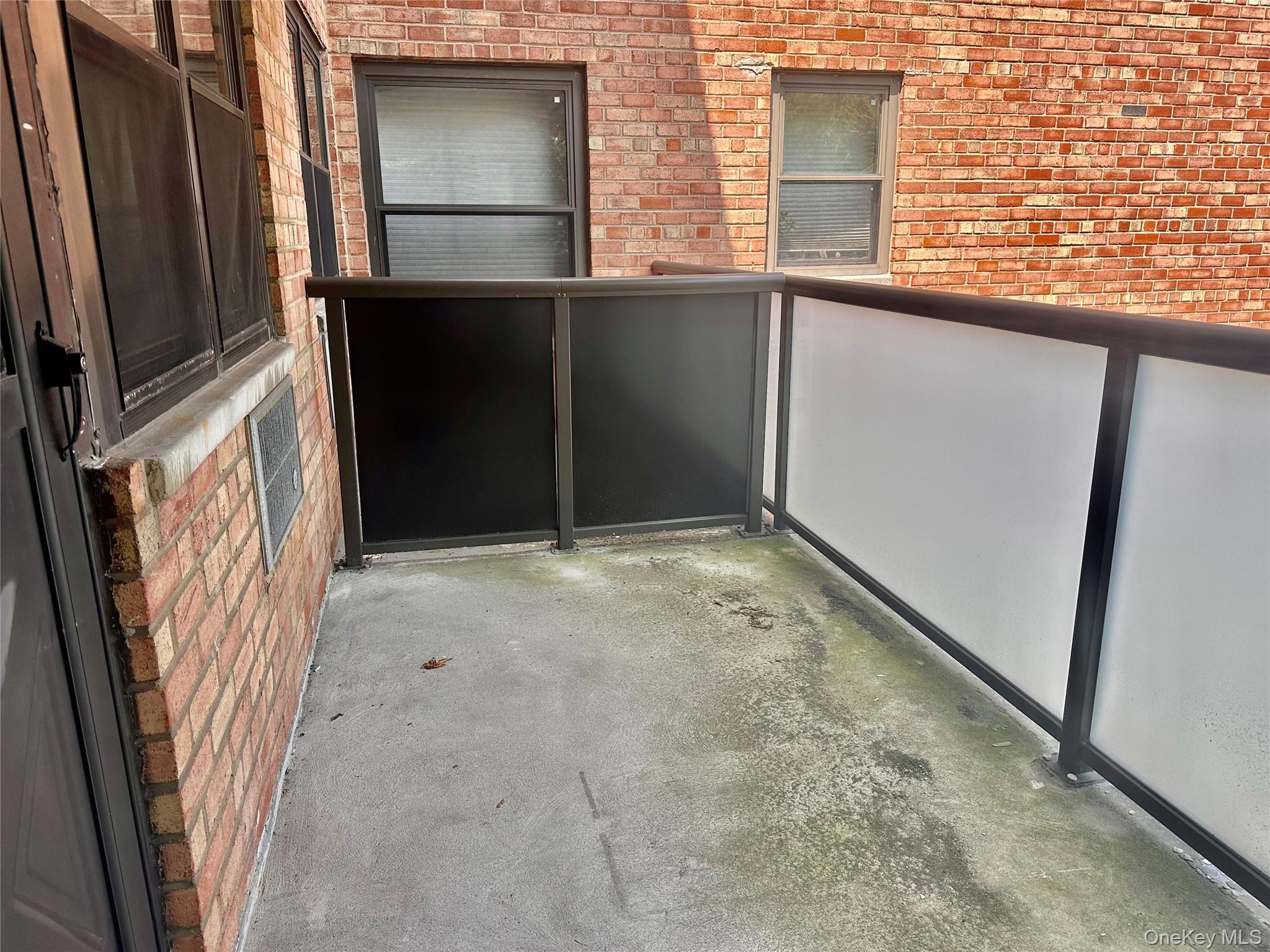 315 Atlantic Avenue, Unit 1A photo 2
