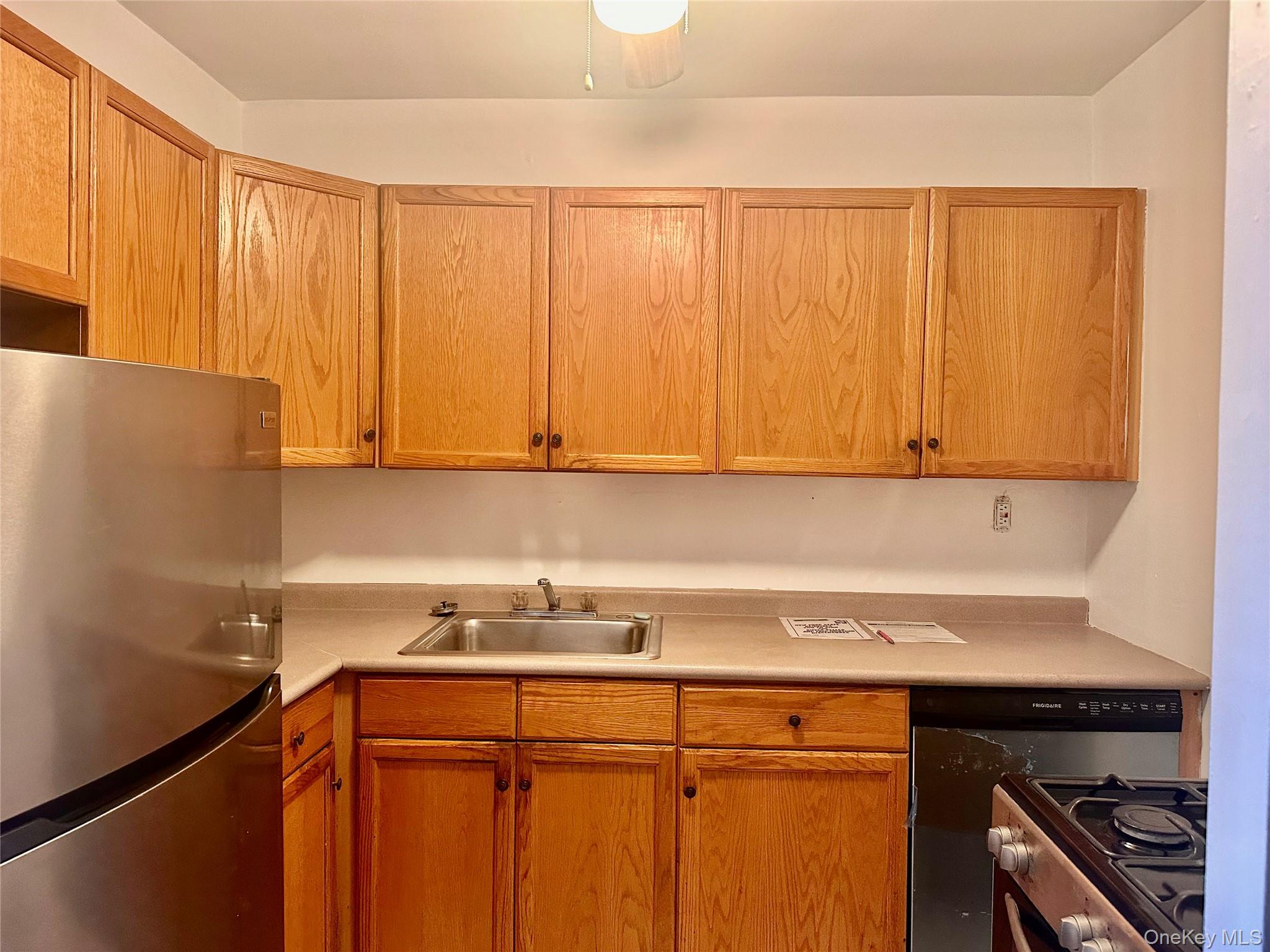 315 Atlantic Avenue, Unit 1A photo 4
