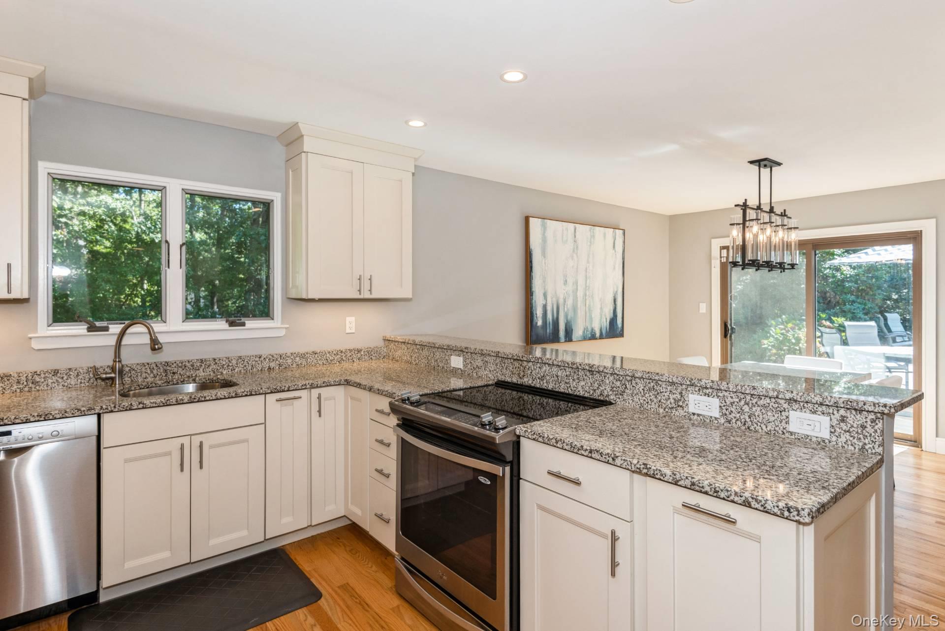 1 Deer Path – For Rent photo 8
