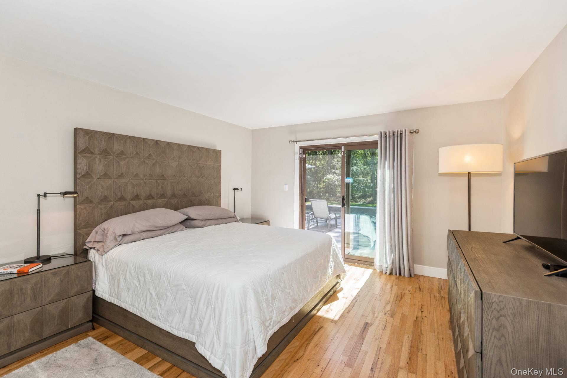 1 Deer Path – For Rent photo 15