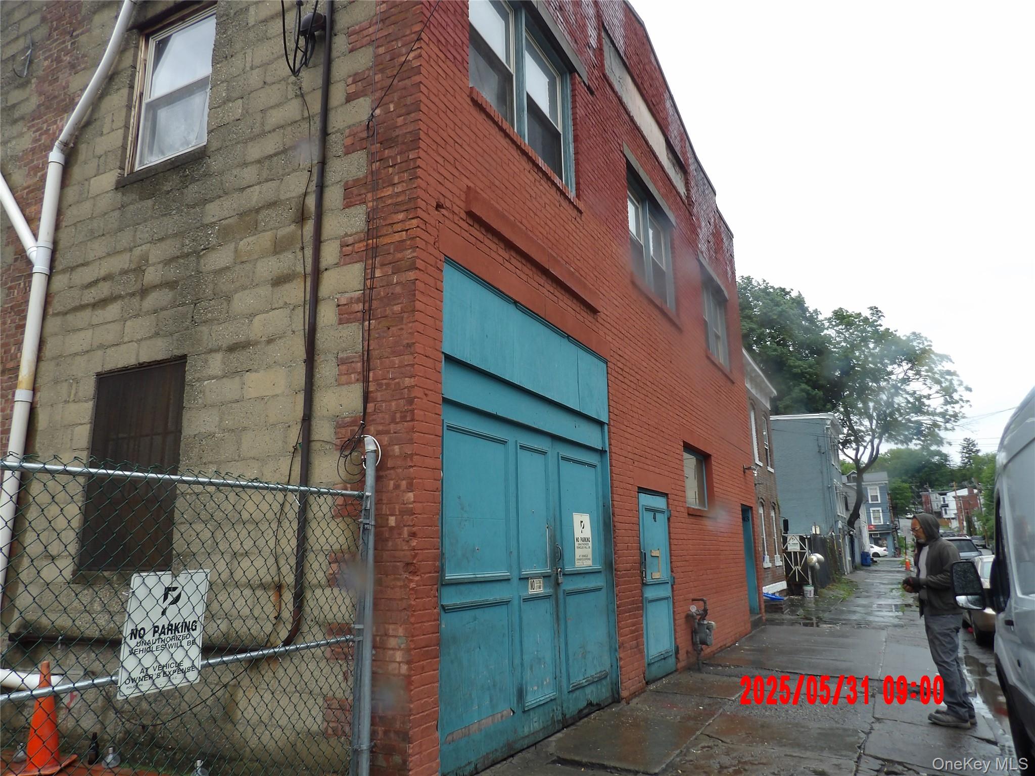 41-43 City Terrace N – For Sale photo 4