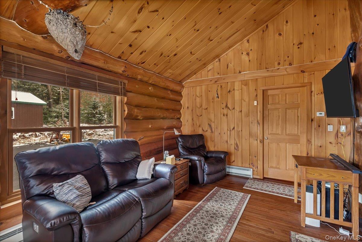 465 Barlow Road – For Sale photo 6