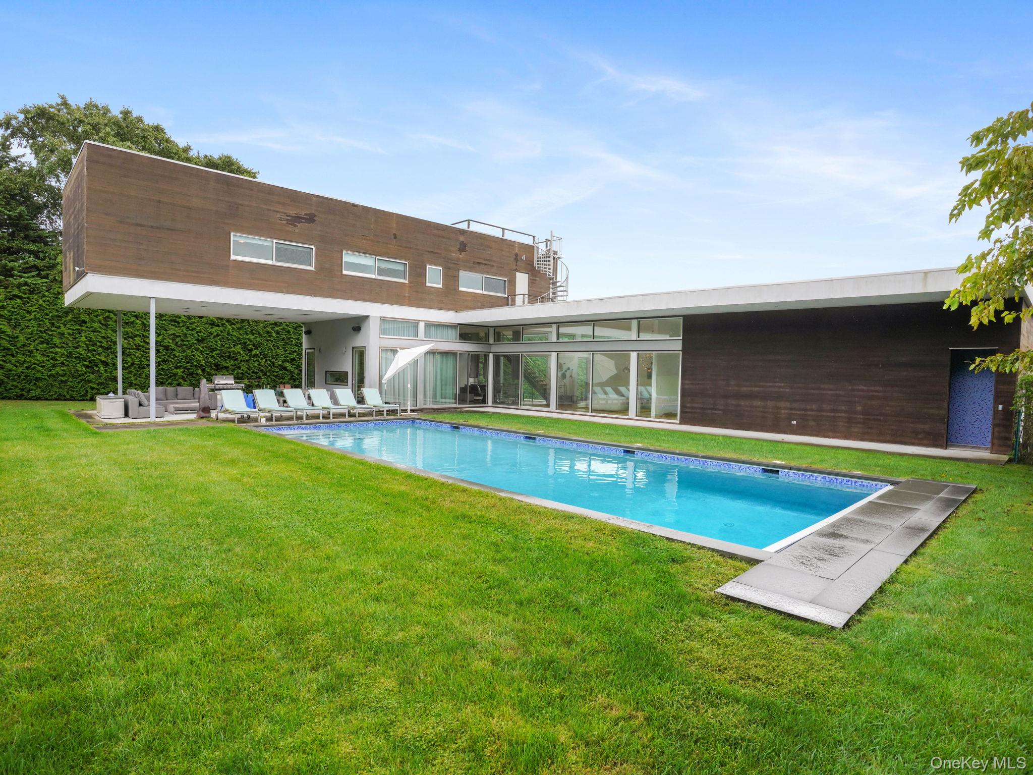 135 Middle Pond Road – For Rent photo 32