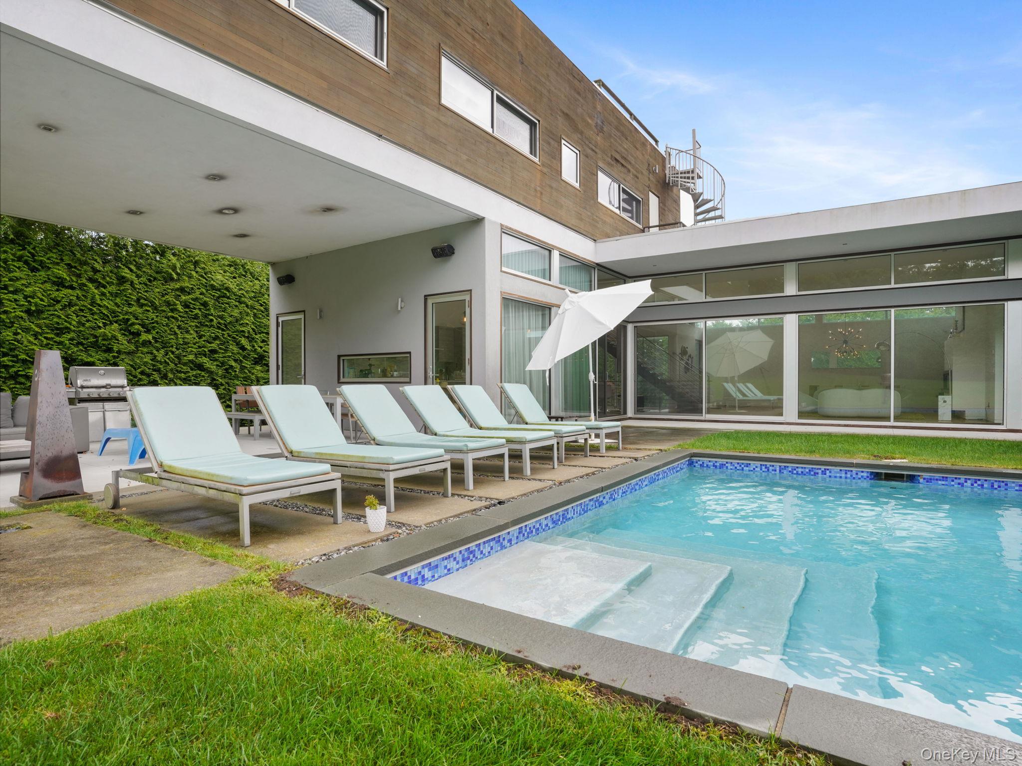 135 Middle Pond Road – For Rent photo 30