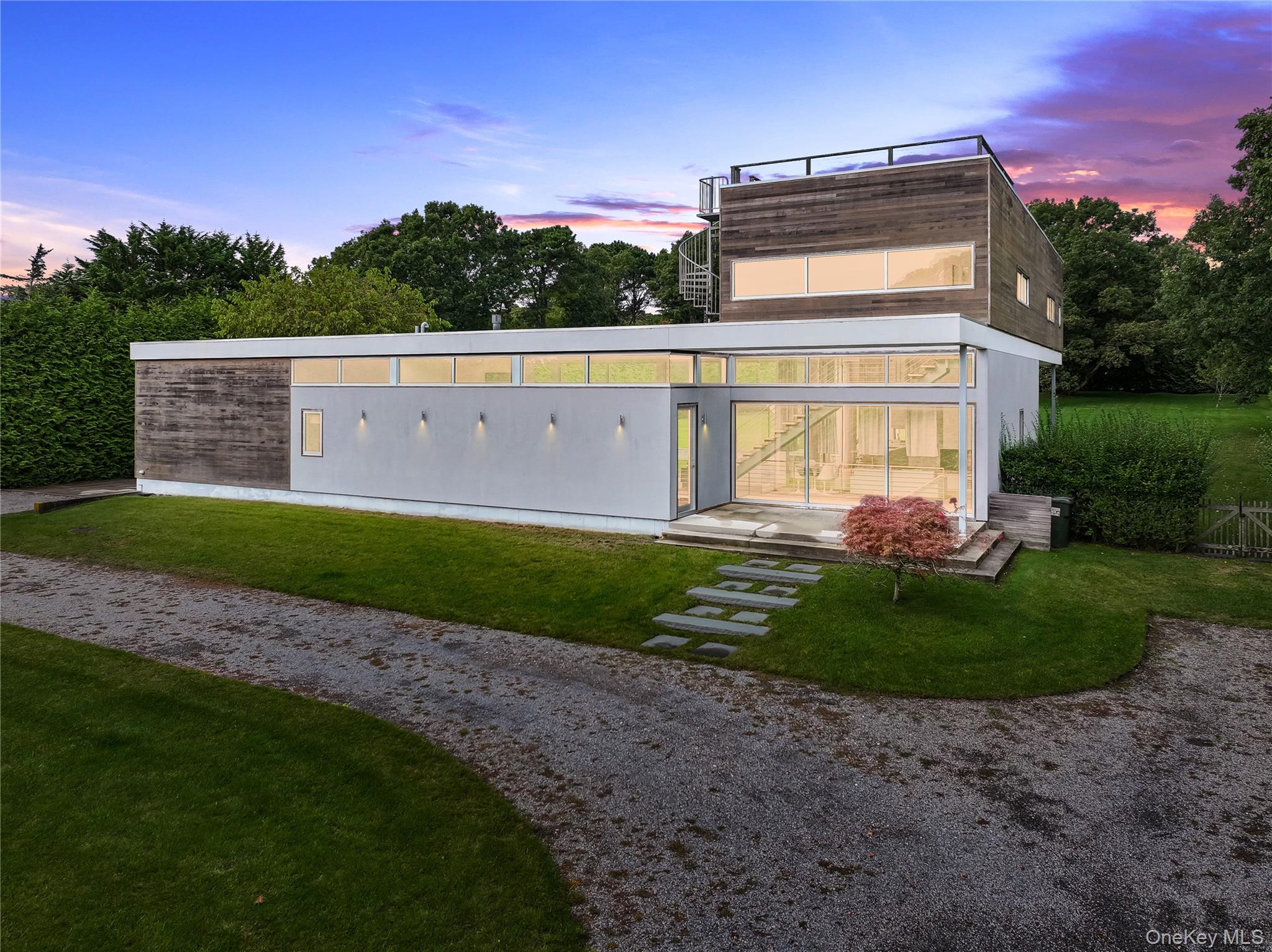 135 Middle Pond Road – For Rent photo 4