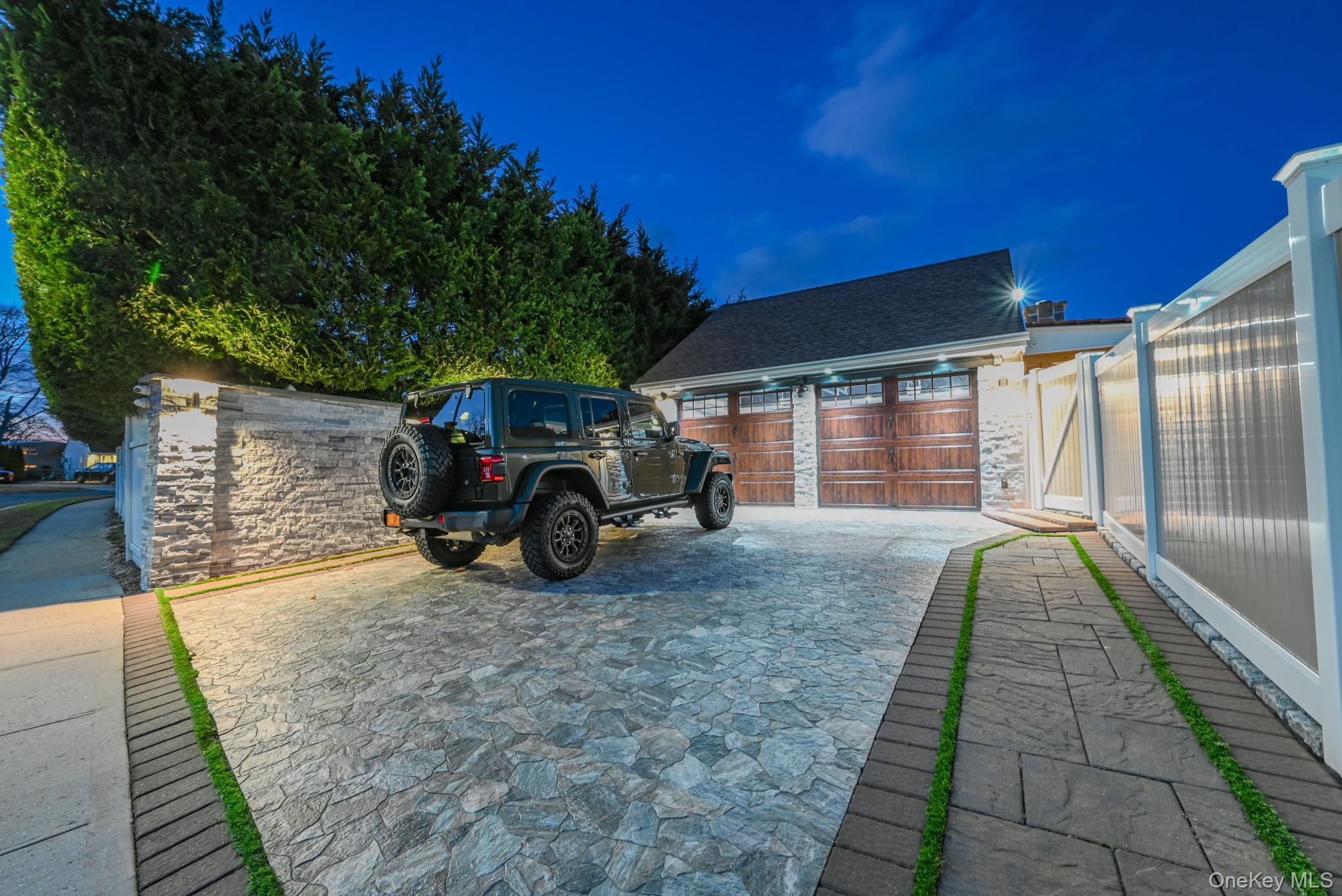 38 Quarry Lane – For Sale photo 3