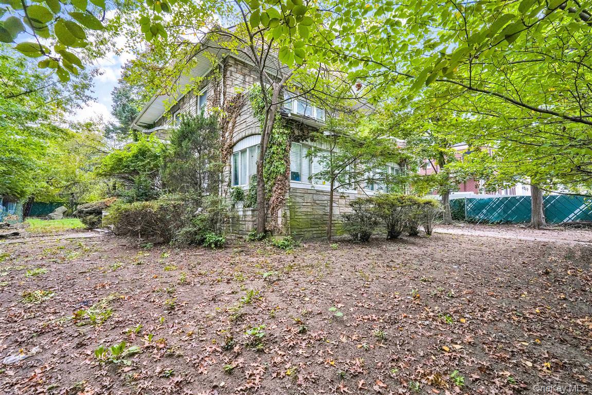 81-26 Austin Street – For Sale photo 14