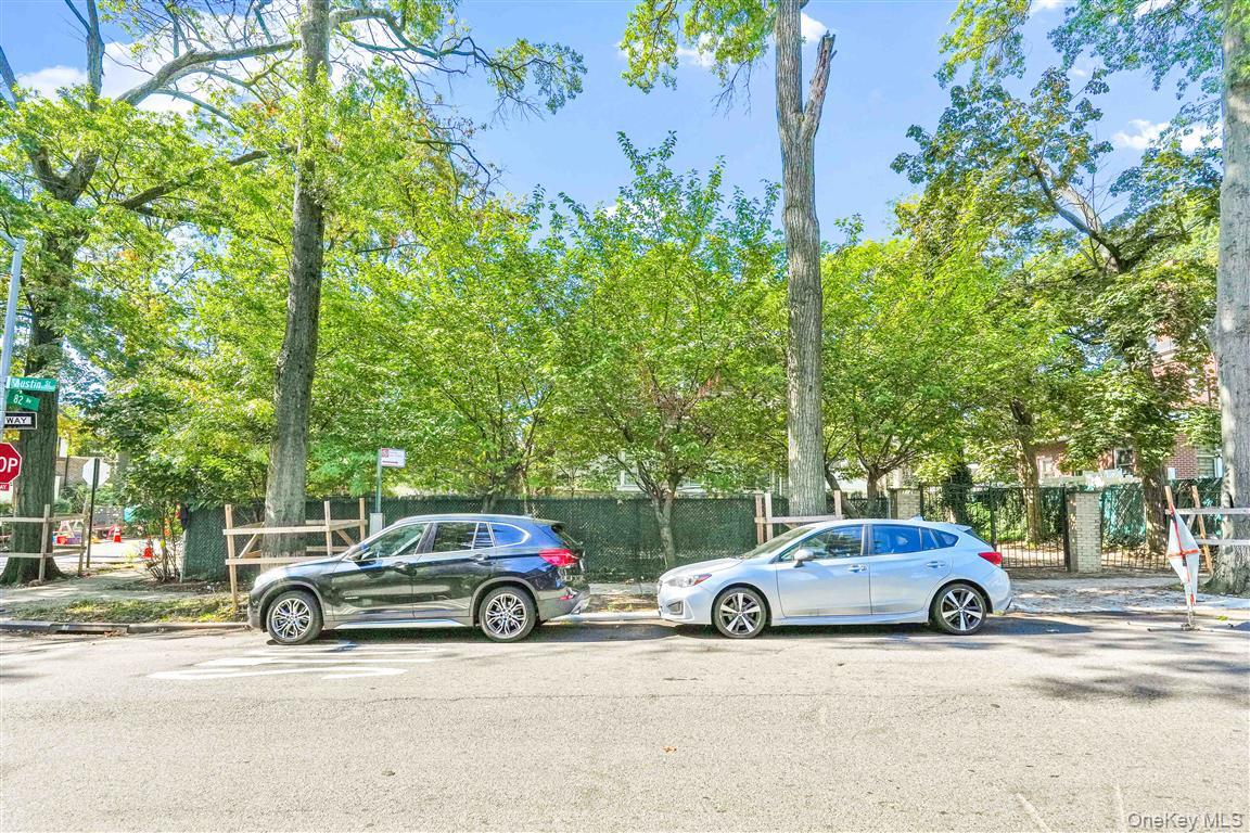 81-26 Austin Street – For Sale photo 9
