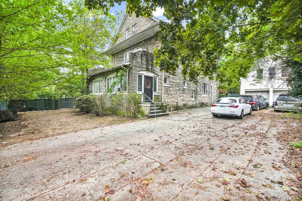 81-26 Austin Street – For Sale photo 5