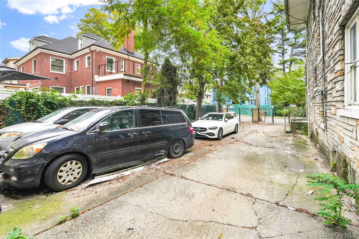 81-26 Austin Street – For Sale photo 8