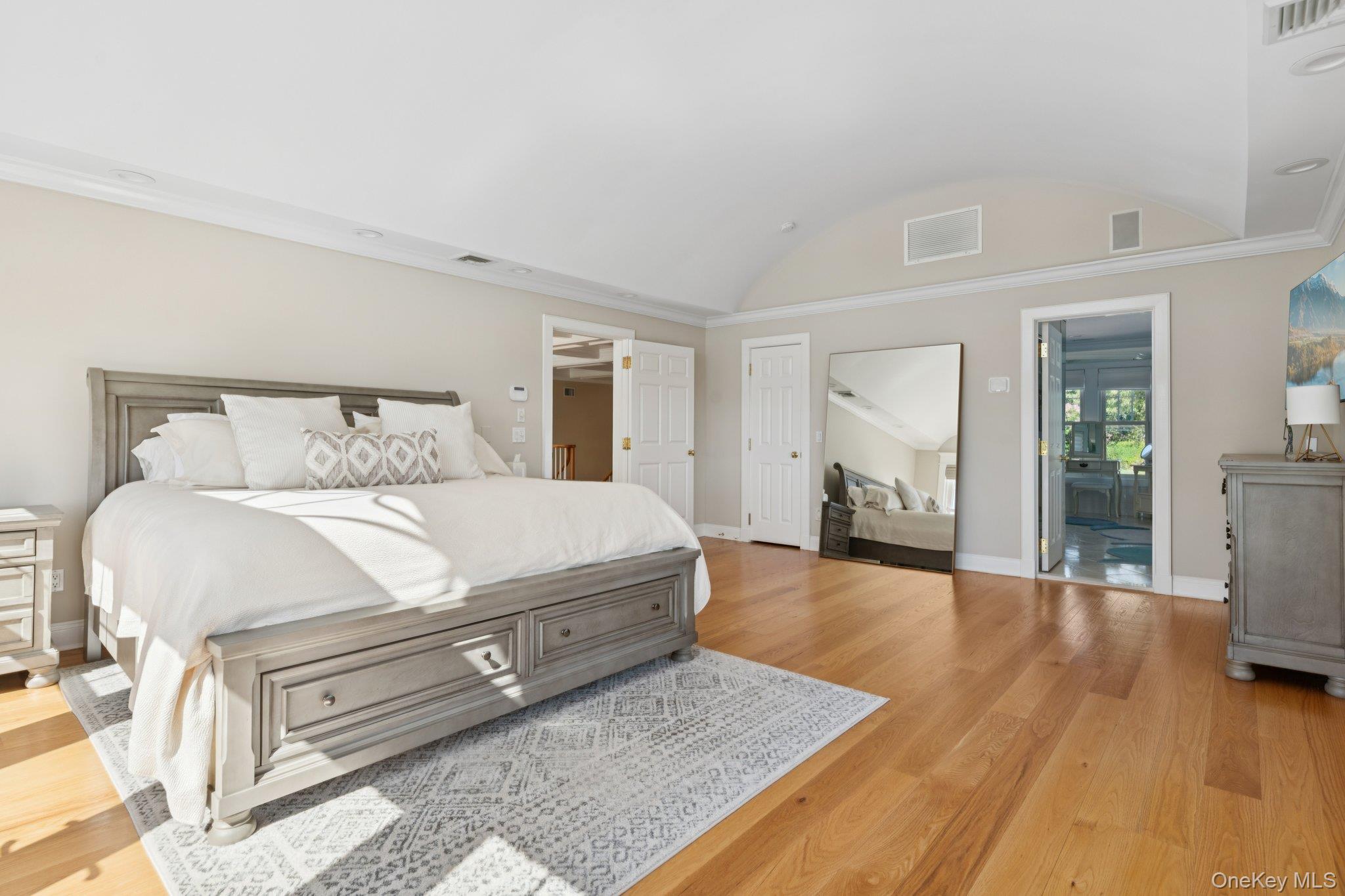 26 Sunset Avenue – For Sale photo 15