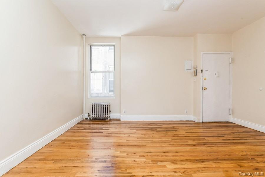 41-32 53rd Street – For Sale photo 15