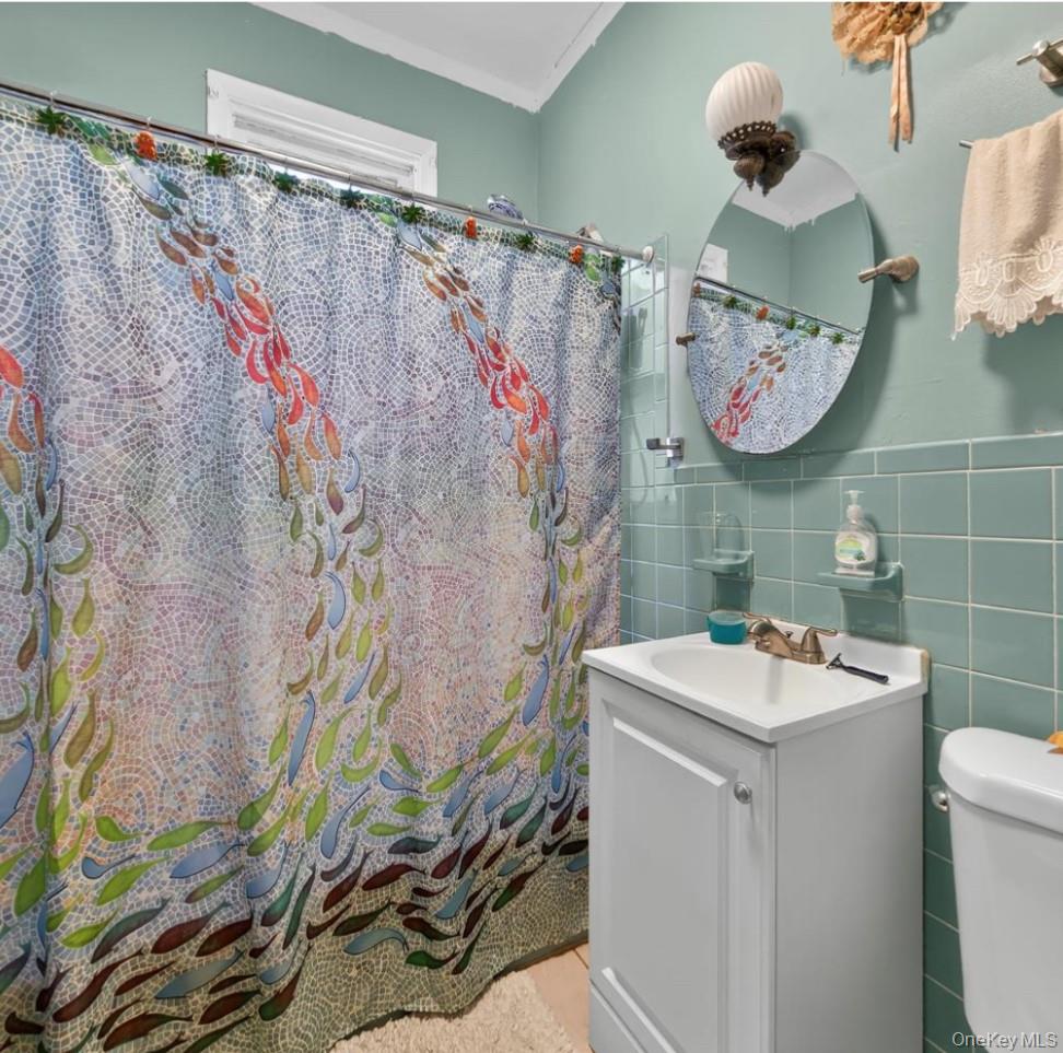 839 E 228th Street – For Sale photo 2