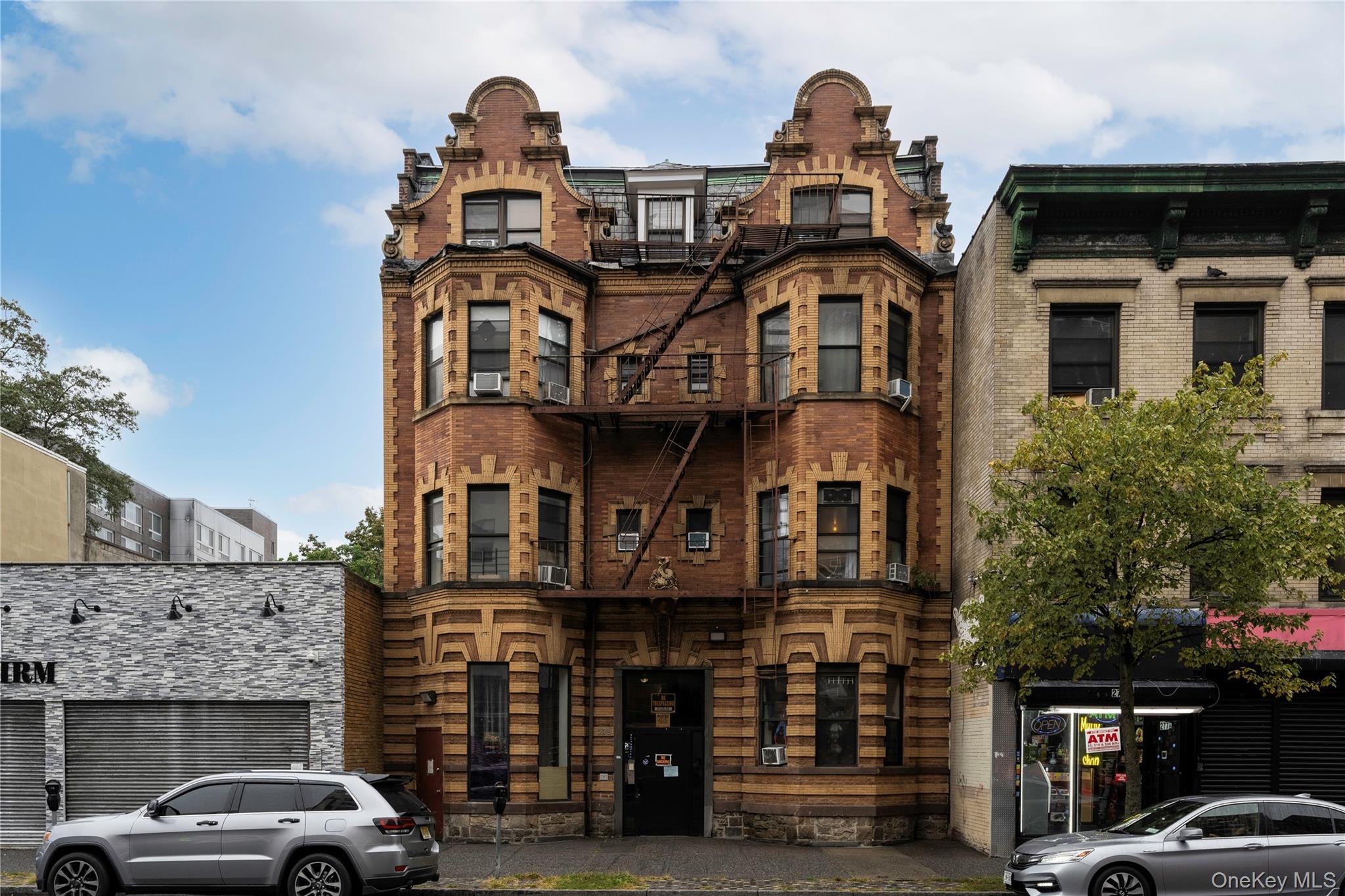 279 S Broadway – For Sale photo 2