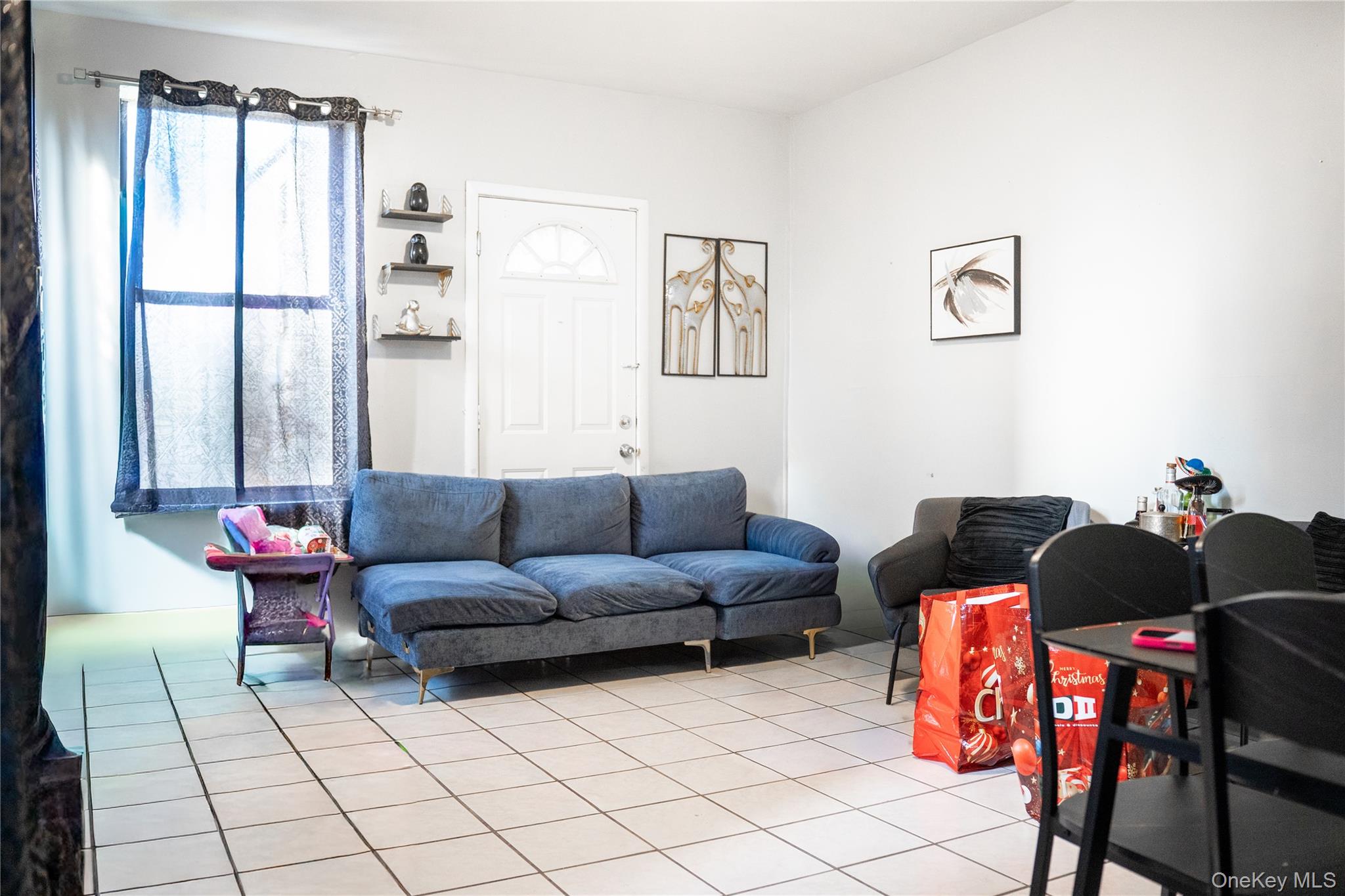 279 S Broadway – For Sale photo 4
