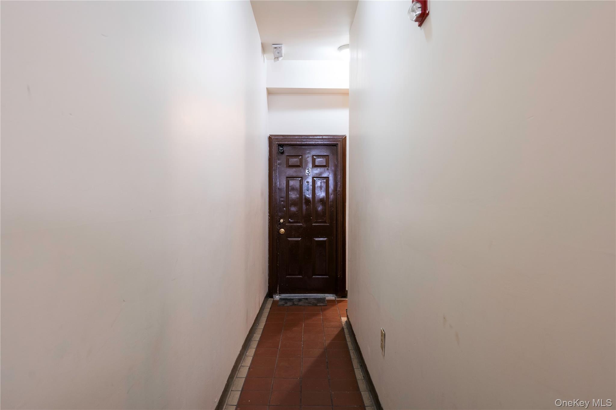 279 S Broadway – For Sale photo 14
