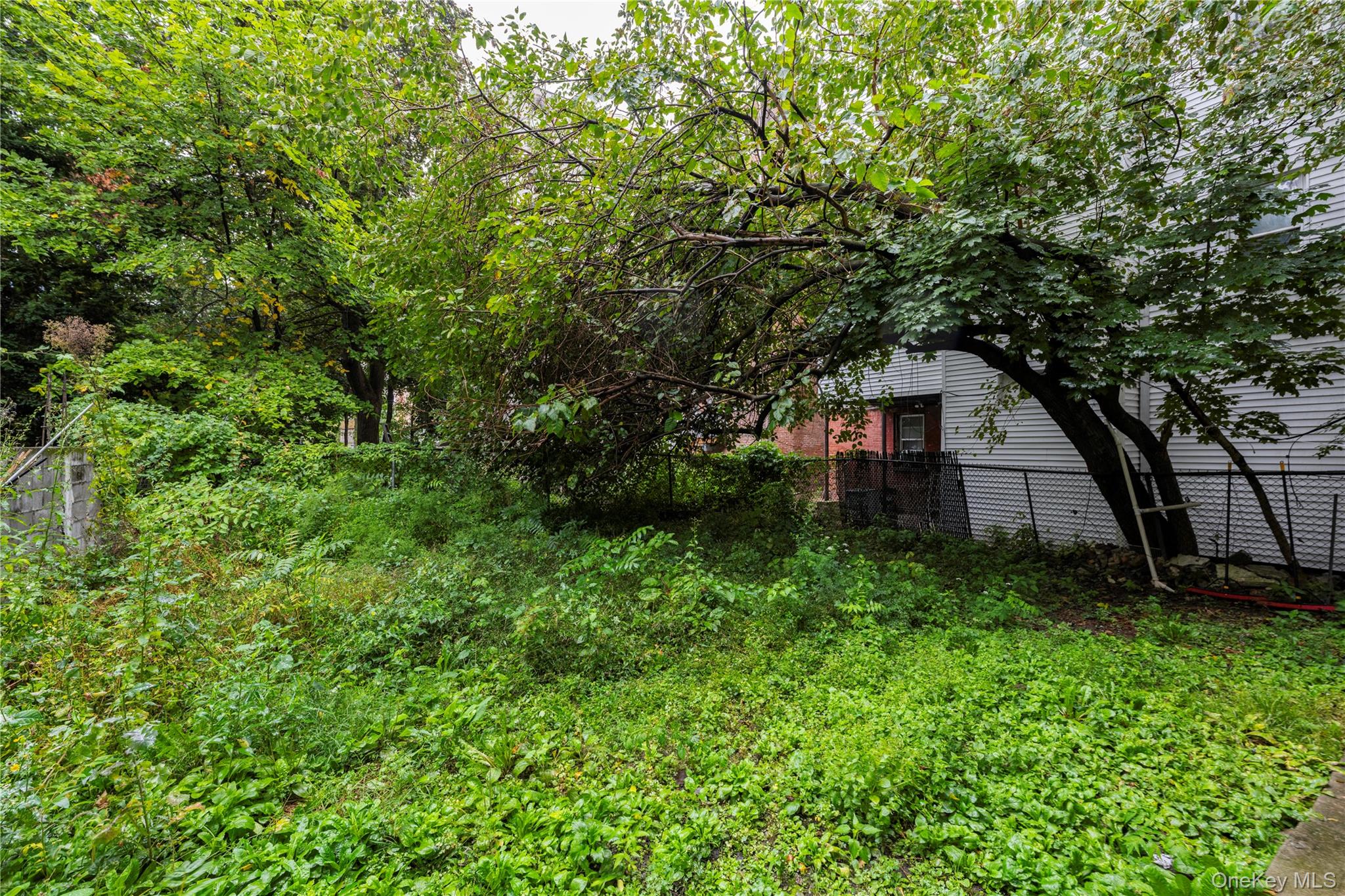 279 S Broadway – For Sale photo 23