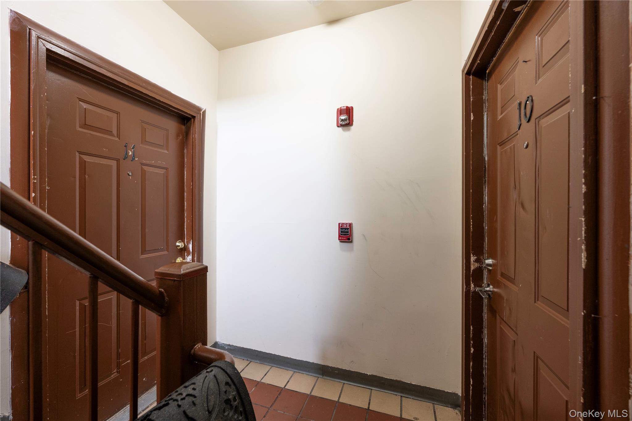 279 S Broadway – For Sale photo 18