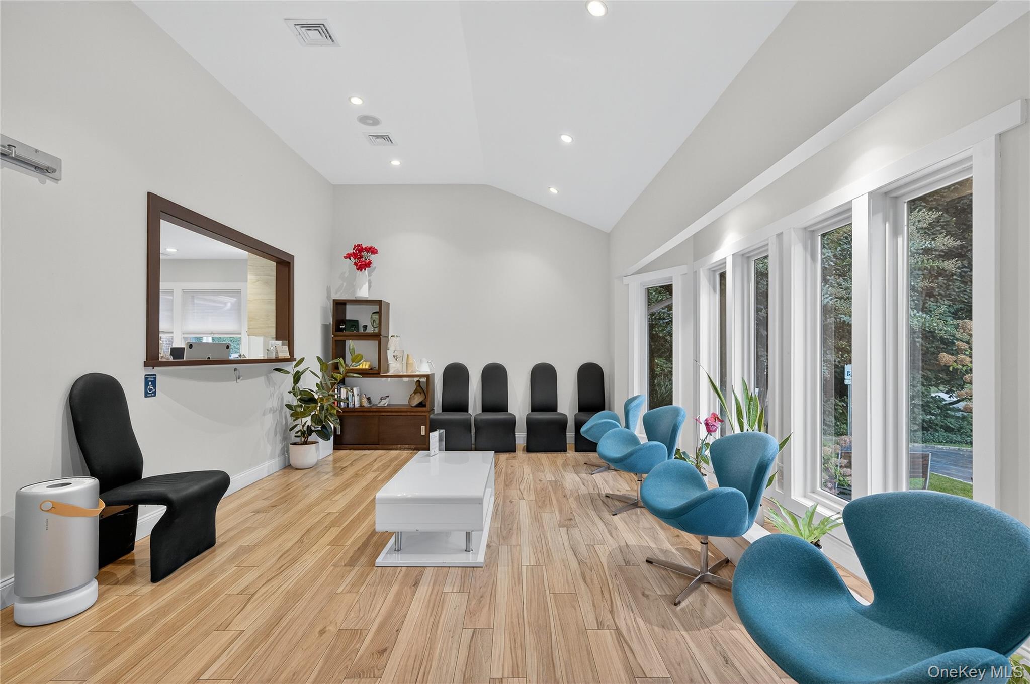 634 Park Avenue – For Sale photo 8