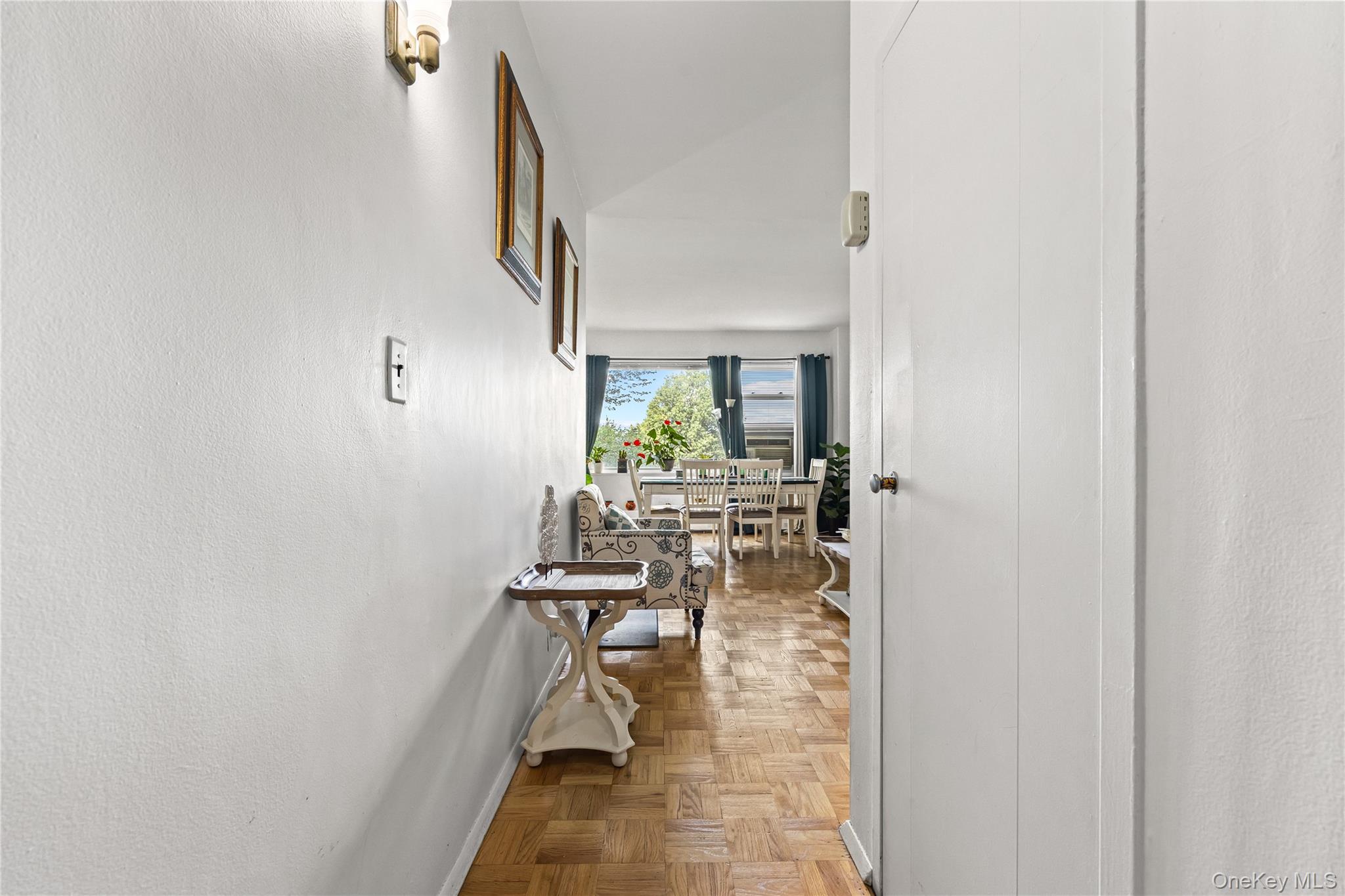 3 Fordham Hill Oval, Unit 3C photo 6