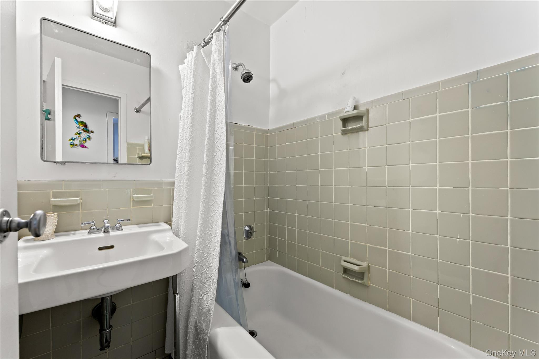 3 Fordham Hill Oval, Unit 3C photo 12