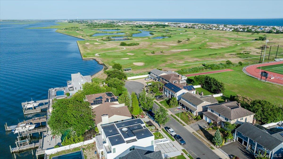 330 Harbor Drive – For Sale photo 22
