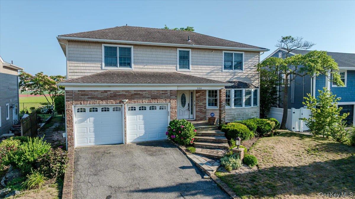 330 Harbor Drive – For Sale photo 10