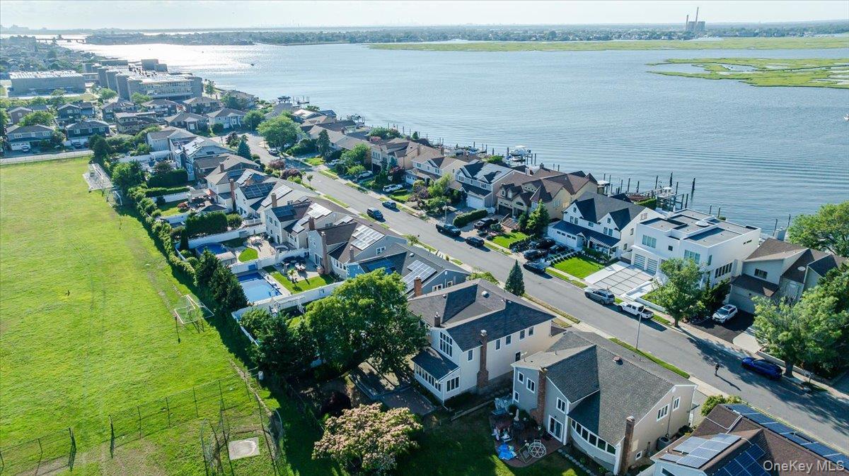 330 Harbor Drive – For Sale photo 17
