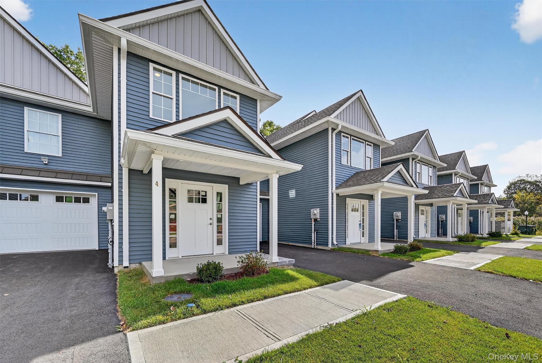 4 Sulky Way – For Sale photo 2