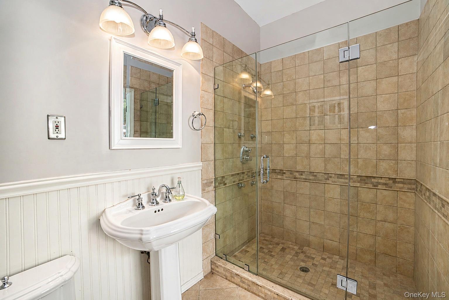 704 Short Beach Road – For Sale photo 19