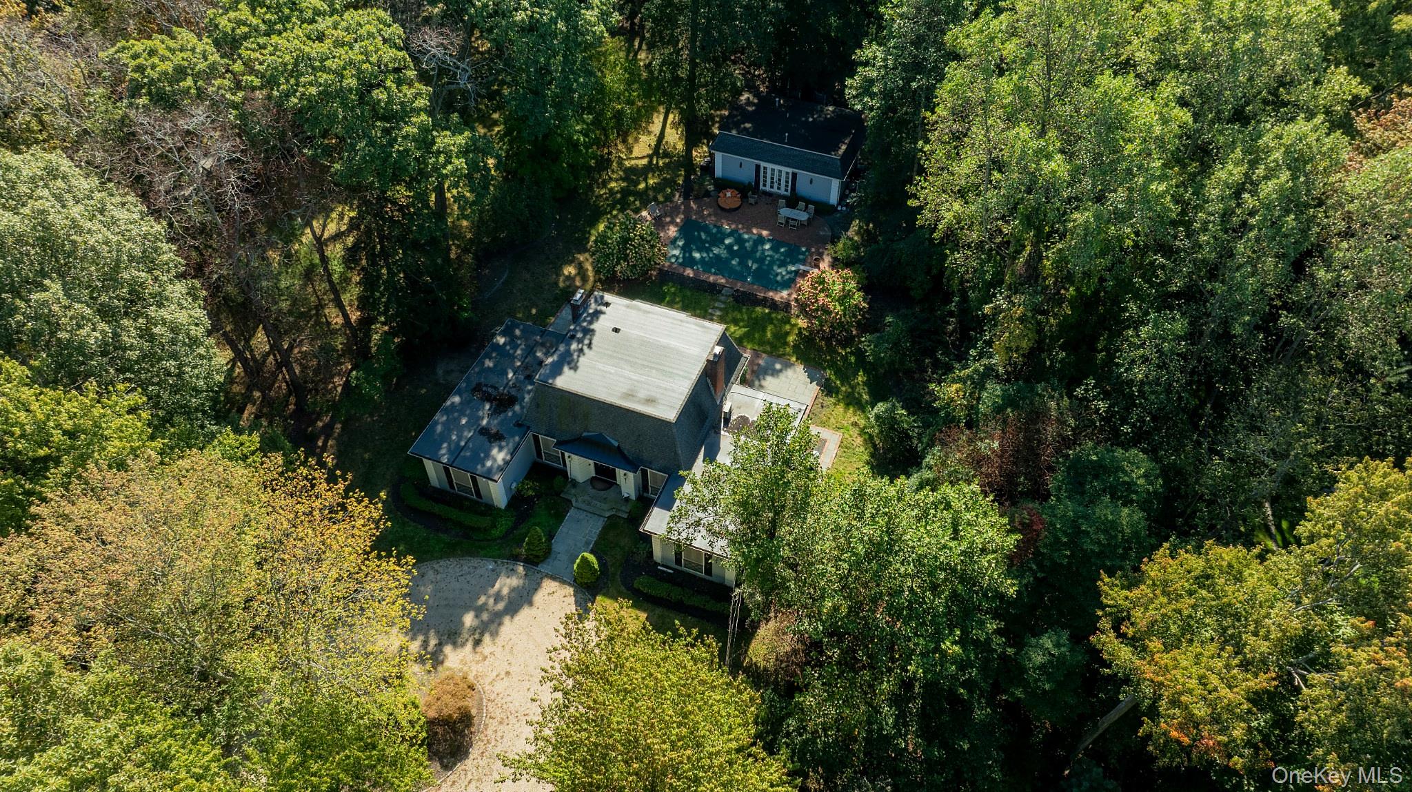 704 Short Beach Road – For Sale photo 2