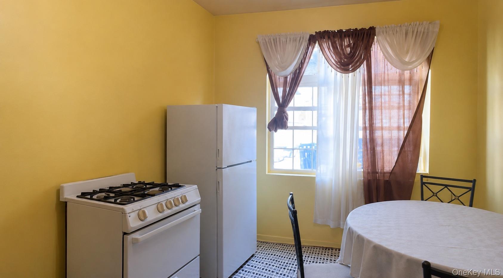 105-04 Liberty Avenue – For Sale photo 8